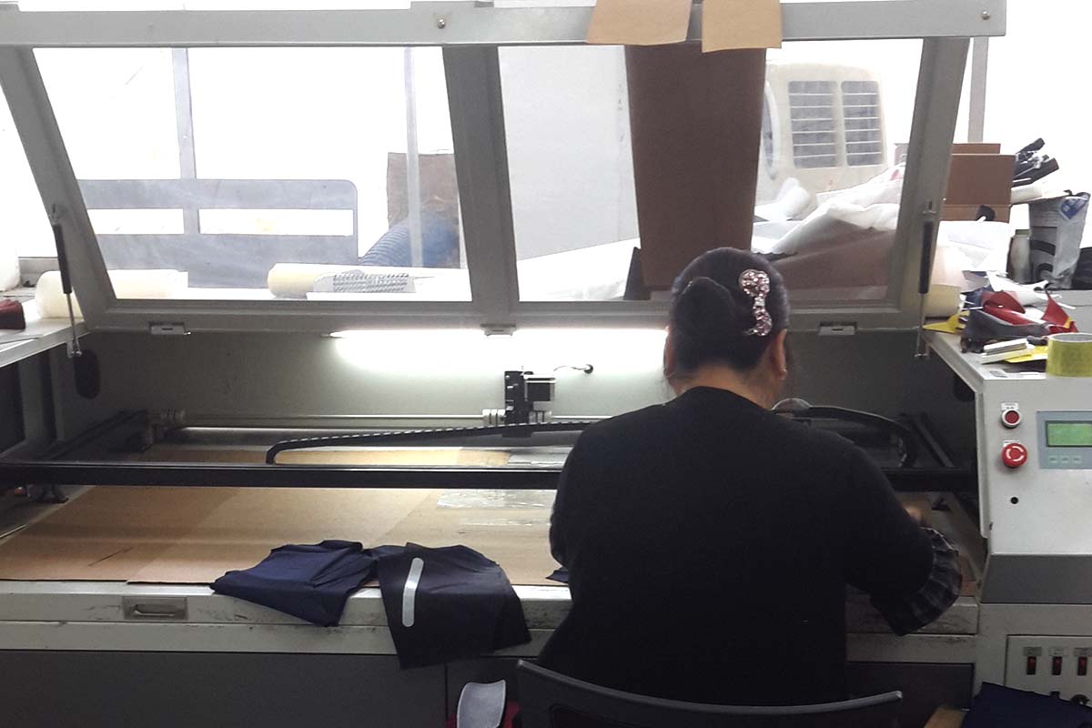 老(lǎo)長(cháng)照(zhào)片